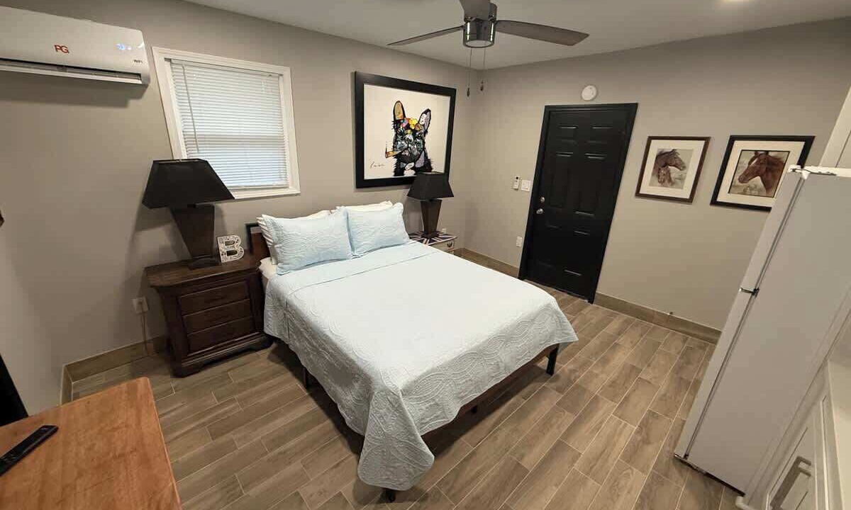 Photo of Bedroom in Highlands - Perkins