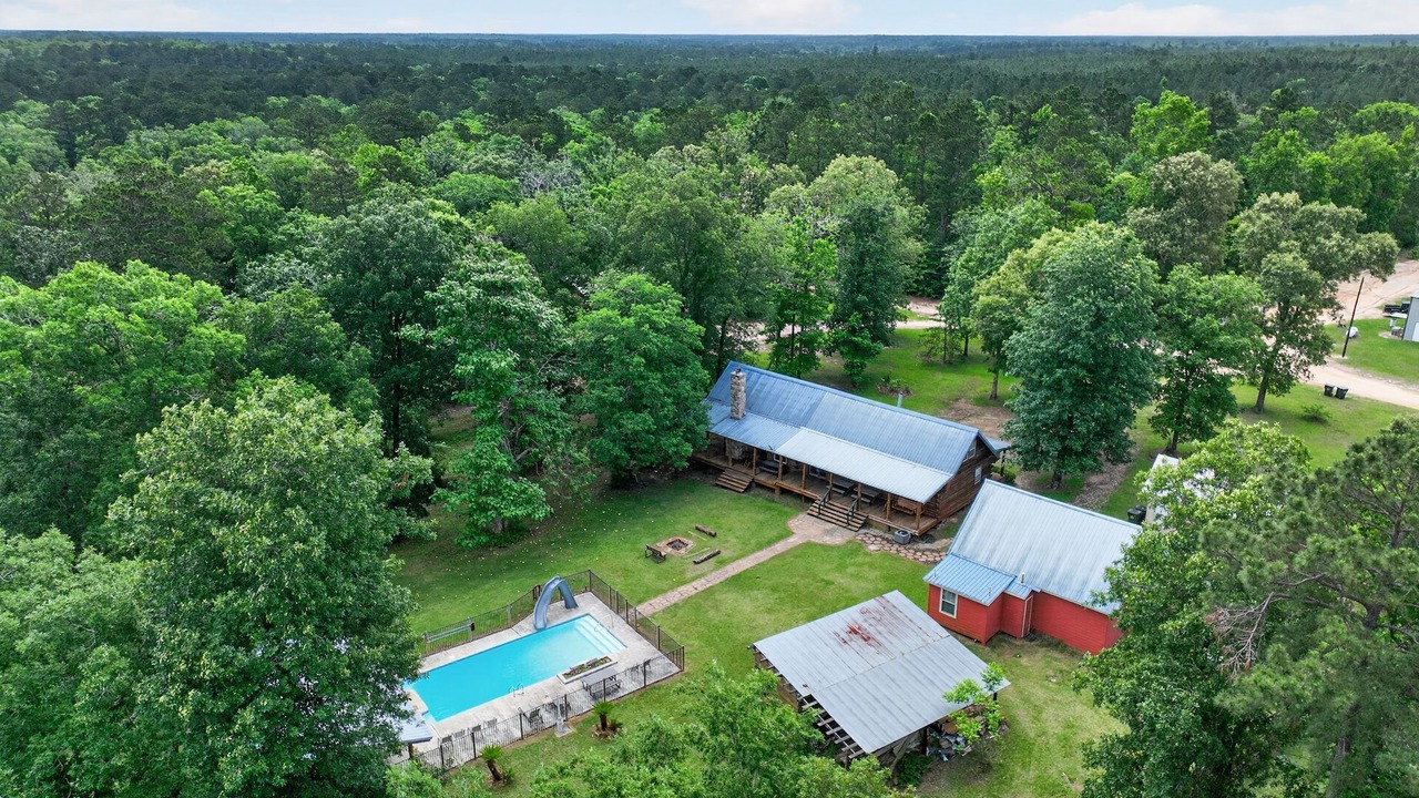 Photo of Outdoor in Woodville