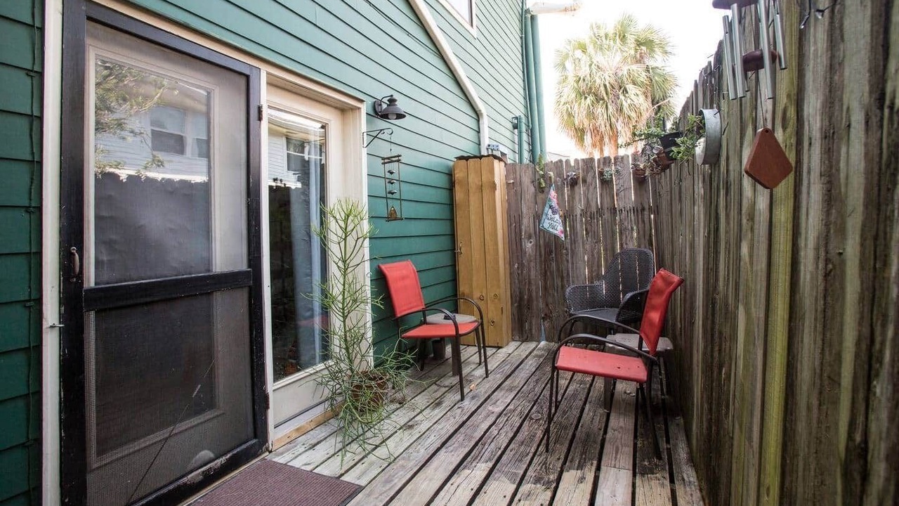 Photo of Patio Balcony in Touro