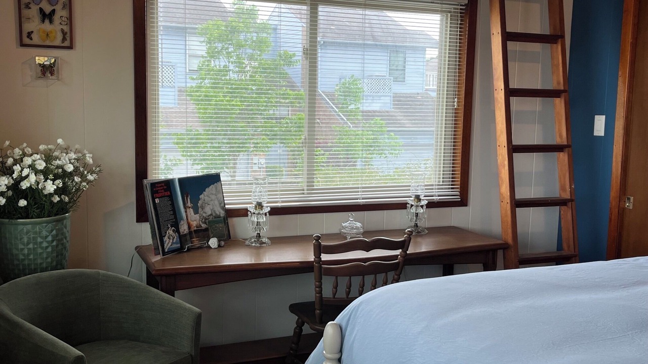 Photo of Bedroom in La Porte