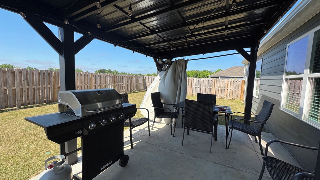 Photo of Outdoor in Northport