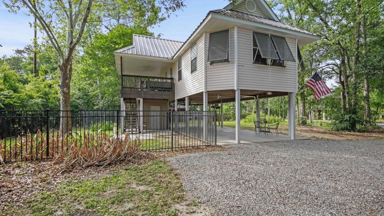 Photo of Outdoor in Mandeville