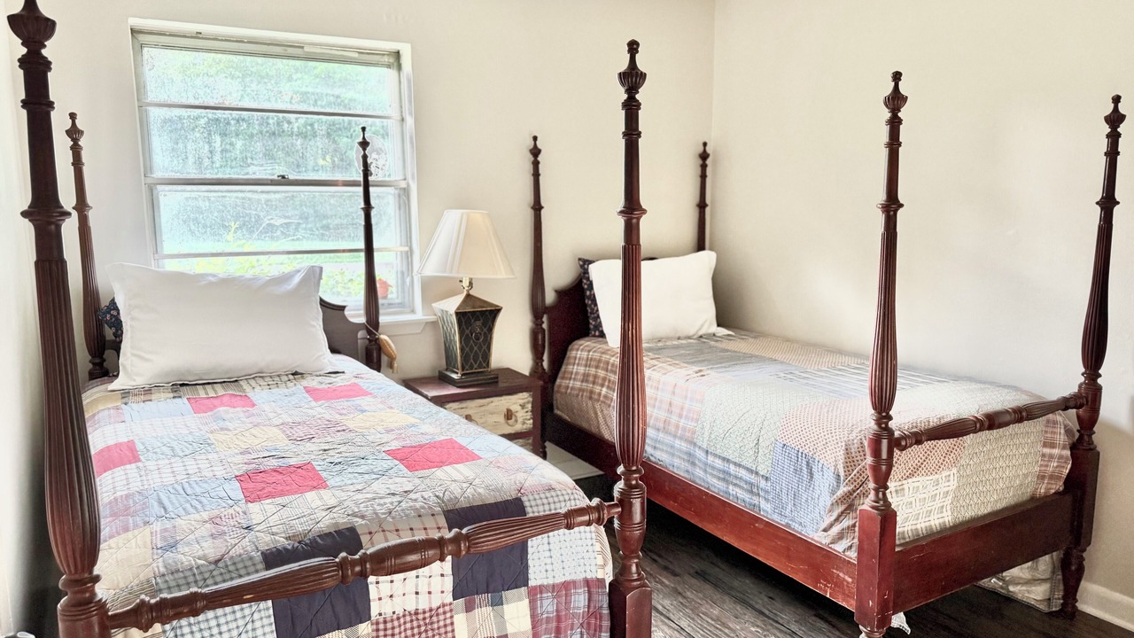 Photo of Bedroom in Vicksburg