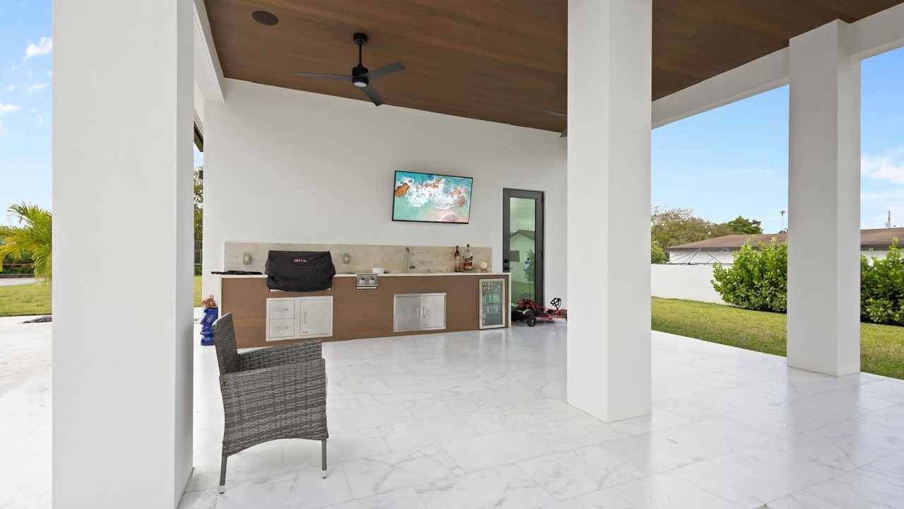 Photo of Patio Balcony in Ludlam