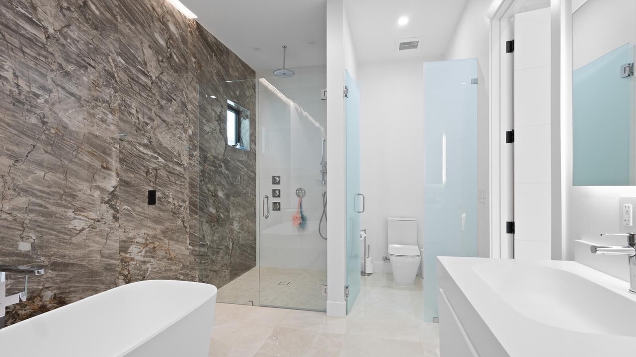 Photo of Bathroom in Ludlam