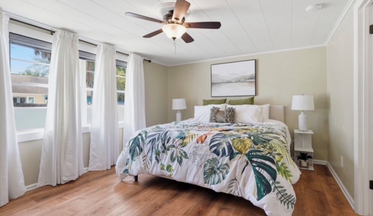 Photo of Bedroom in Tarpon Springs