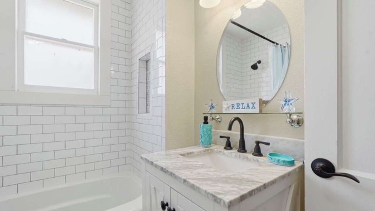 Photo of Bathroom in Tarpon Springs
