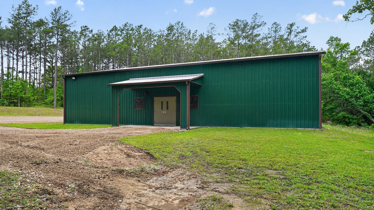 Photo of Outdoor in Woodville