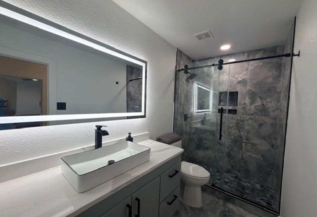Photo of Bathroom in Alden Bridge