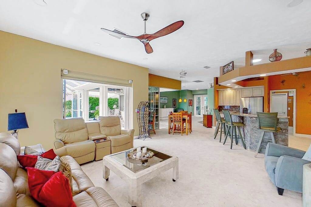 Photo of Livingroom in Matlacha Isles
