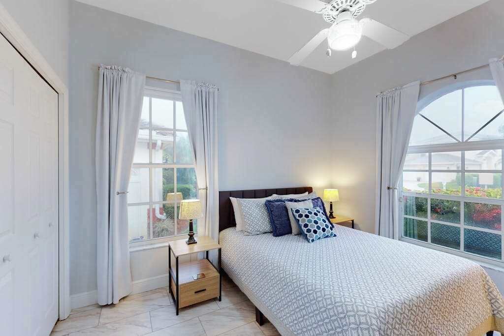 Photo of Bedroom in Crown Pointe