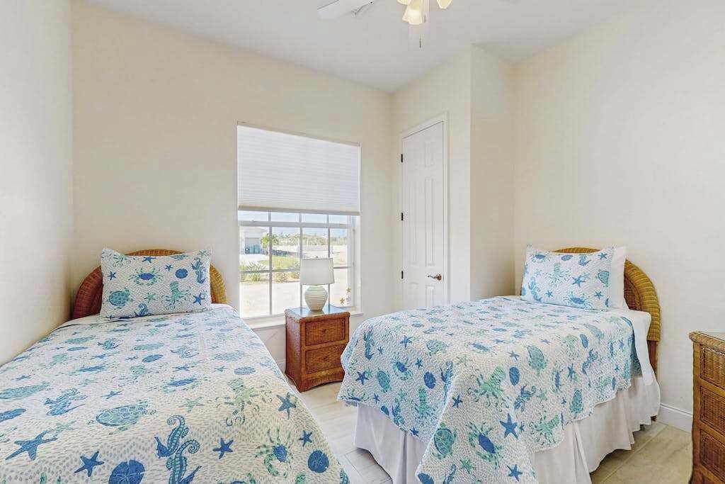 Photo of Bedroom in South Gulf Cove