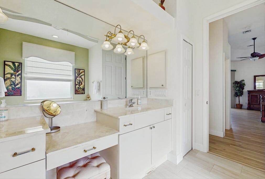 Photo of Bathroom in South Gulf Cove