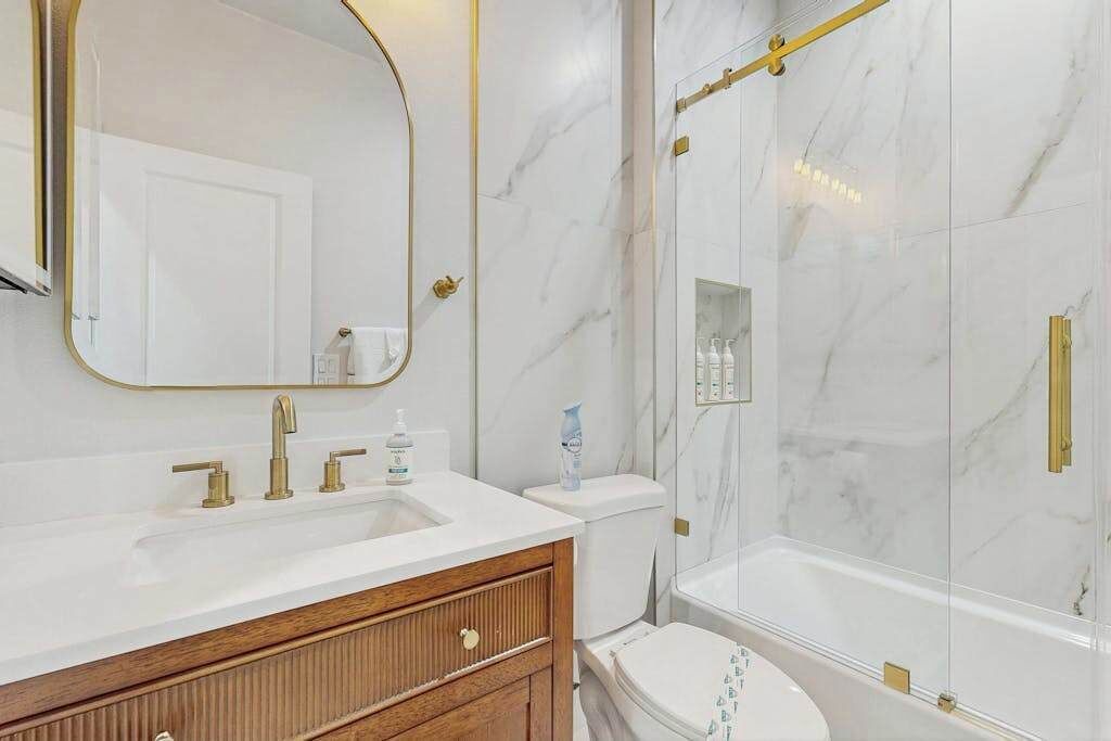 Photo of Bathroom in Rotonda Meadows