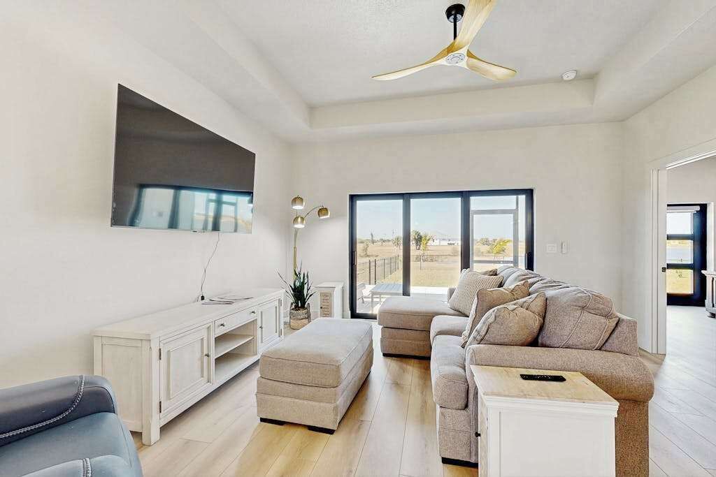 Photo of Livingroom in Rotonda Meadows