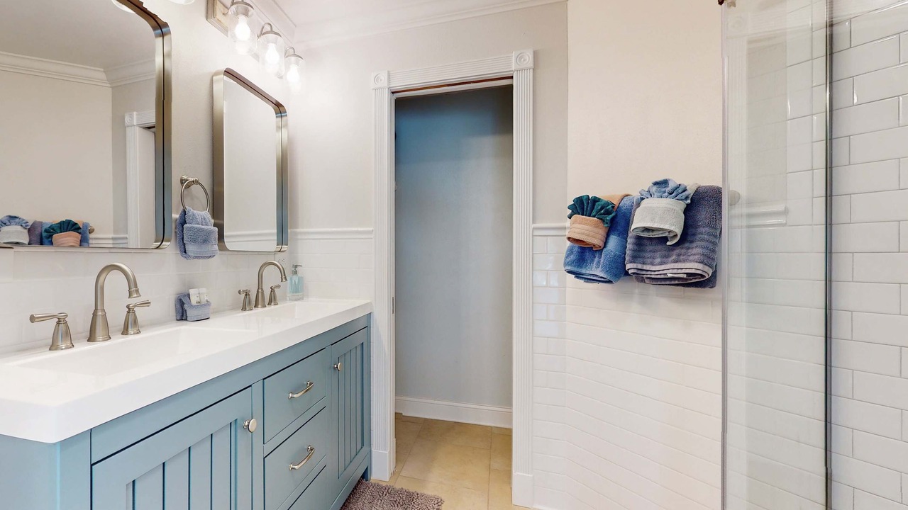 Photo of Bathroom in Port Charlotte