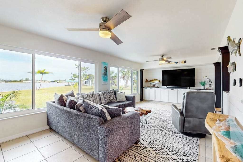 Photo of Livingroom in Port Charlotte