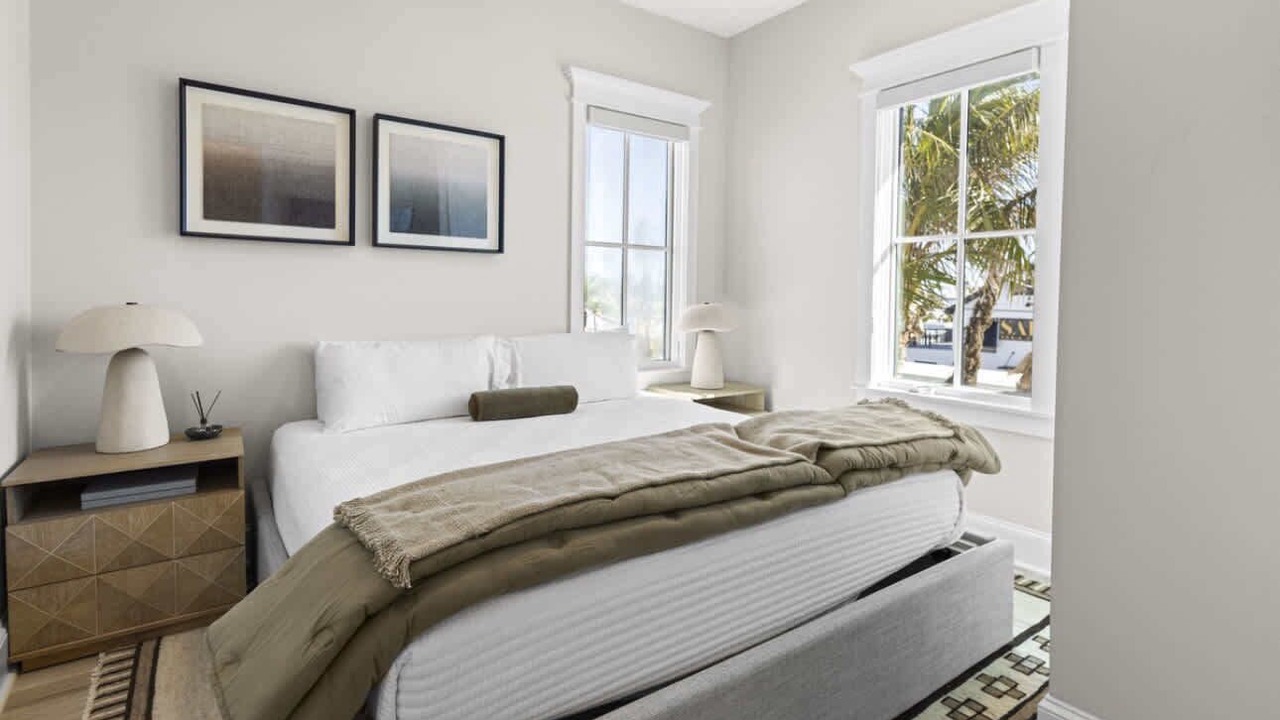 Photo of Bedroom in Bradenton Beach