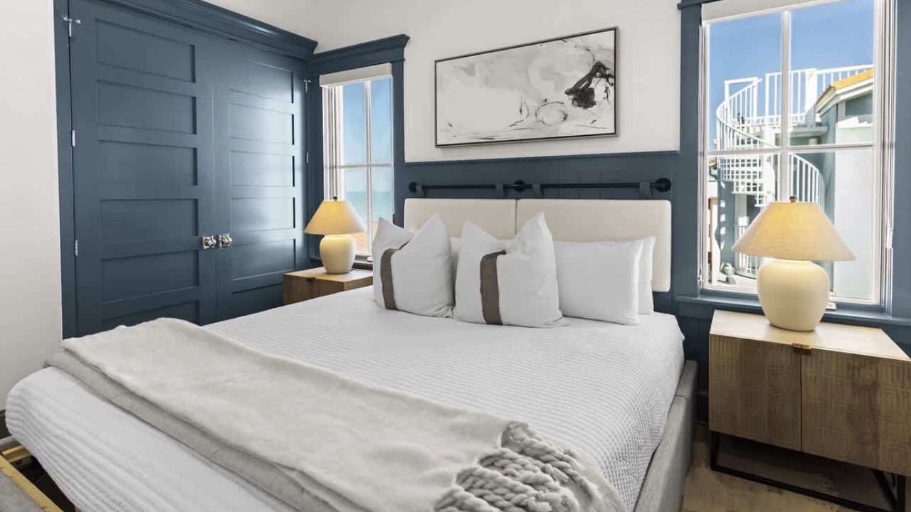Photo of Bedroom in Bradenton Beach