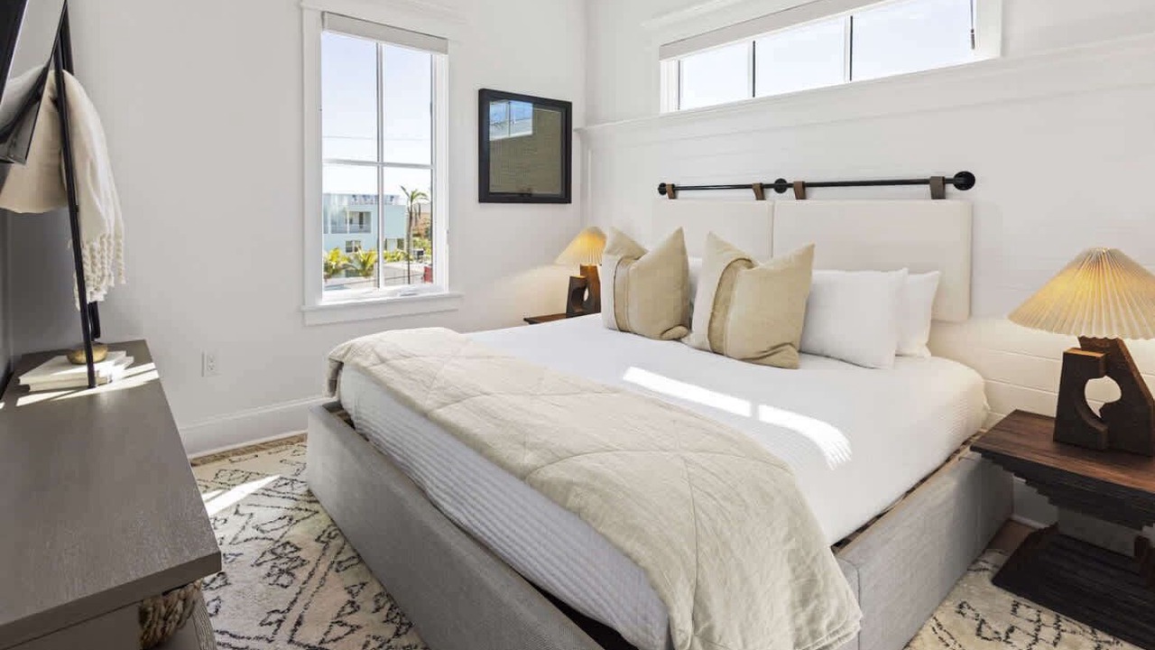 Photo of Bedroom in Bradenton Beach