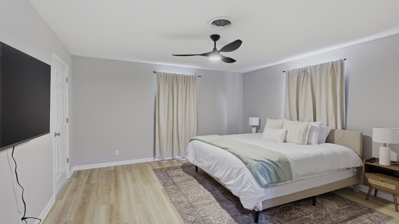Photo of Bedroom in Lake Charles