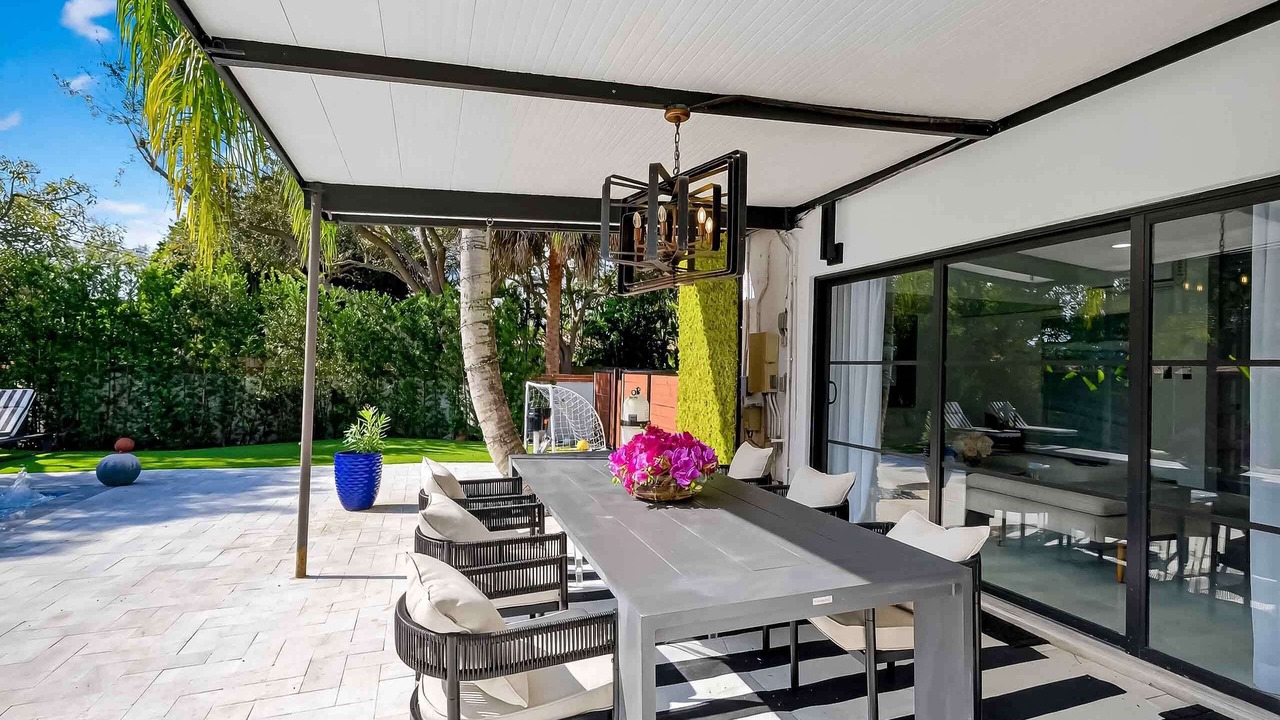 Photo of Outdoor in Miami Shores