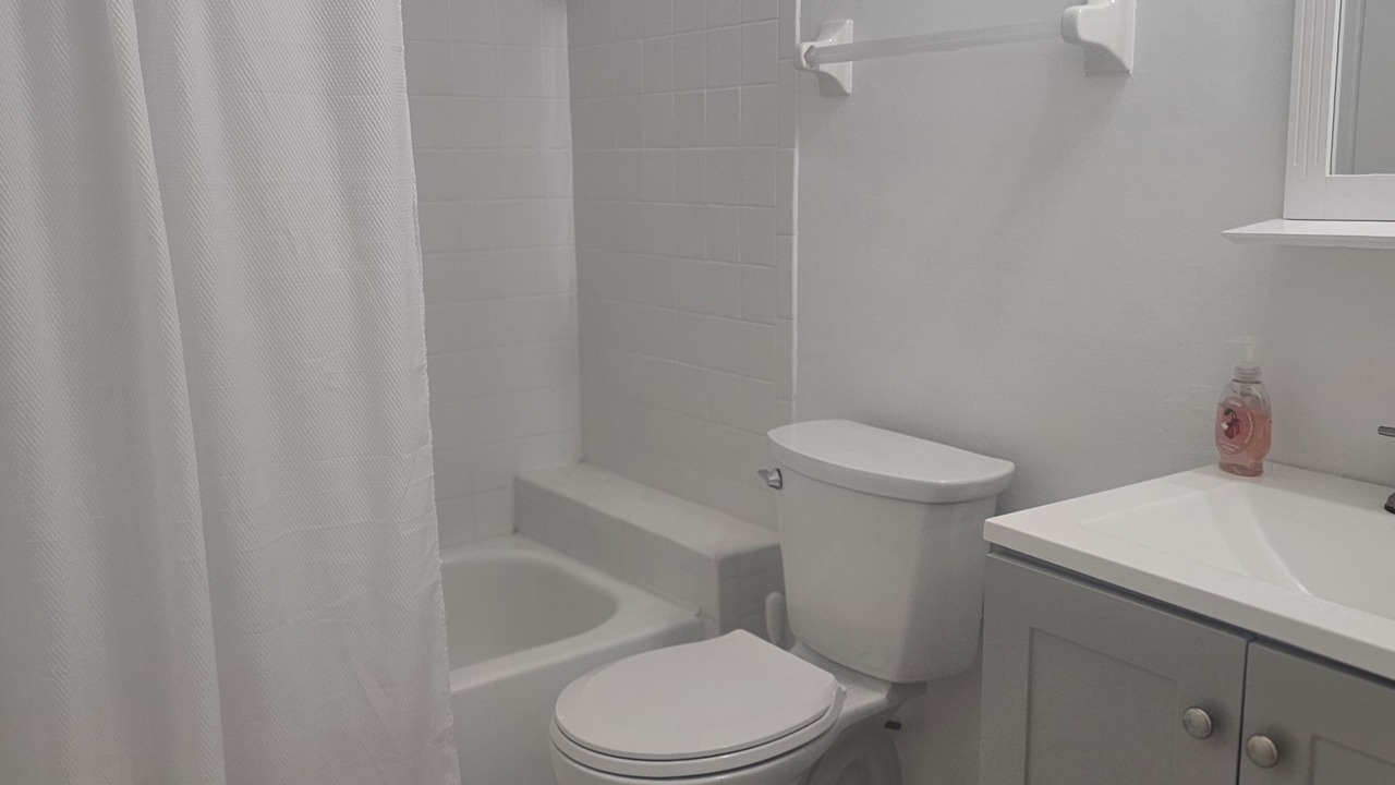 Photo of Bathroom in Lely Golf Estates