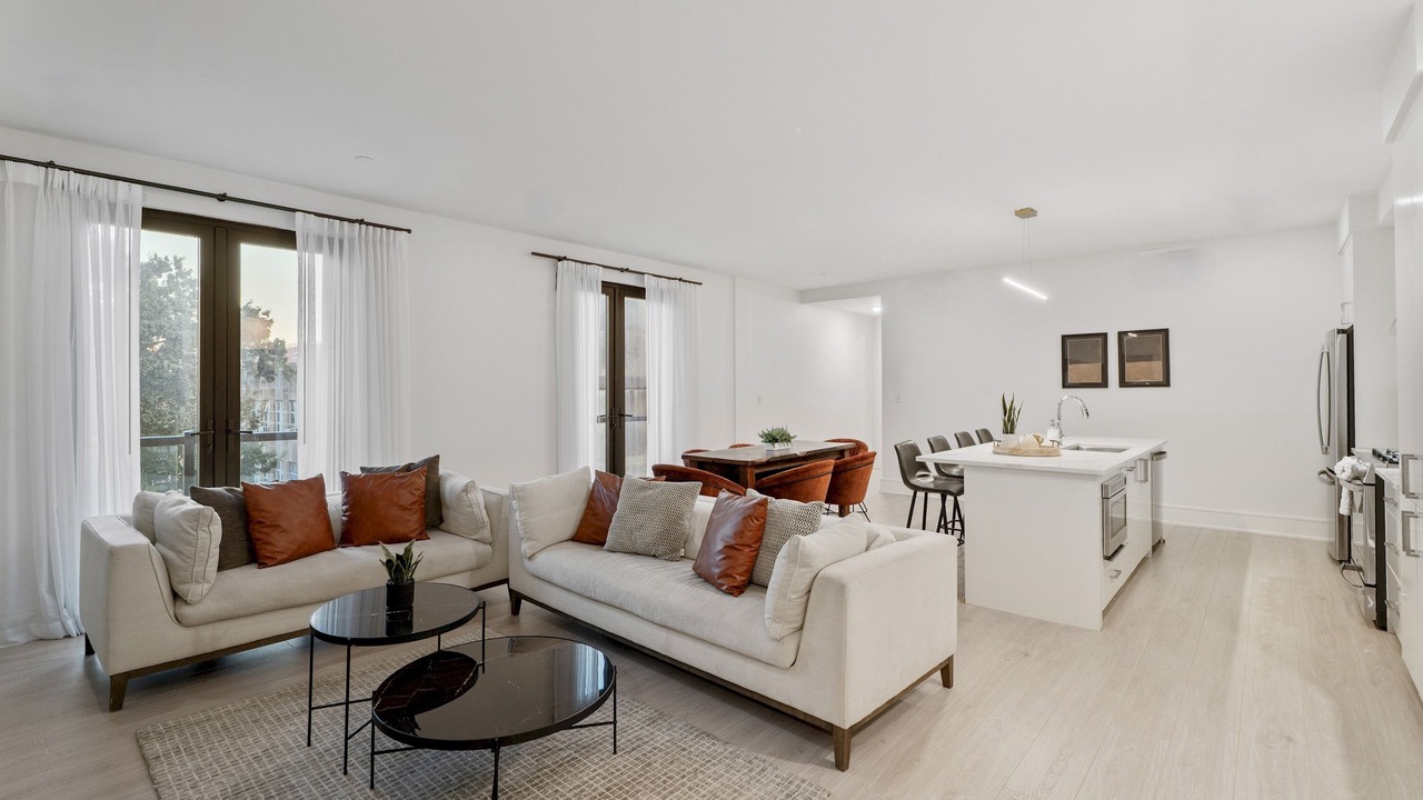 Photo of Livingroom in Central Business District