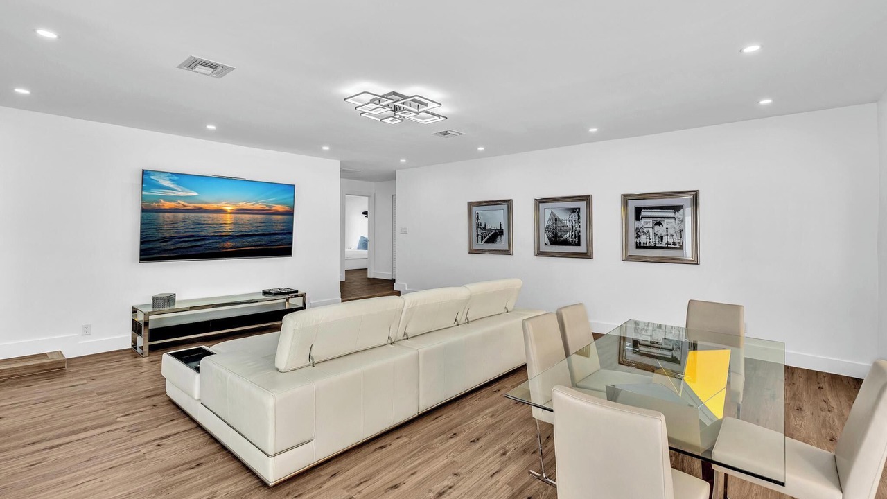 Photo of Bedroom in Sailboat Bend