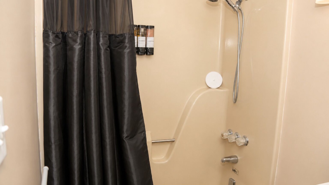 Photo of Bathroom in Mayersville