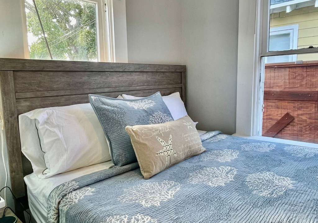 Photo of Bedroom in Lake Worth
