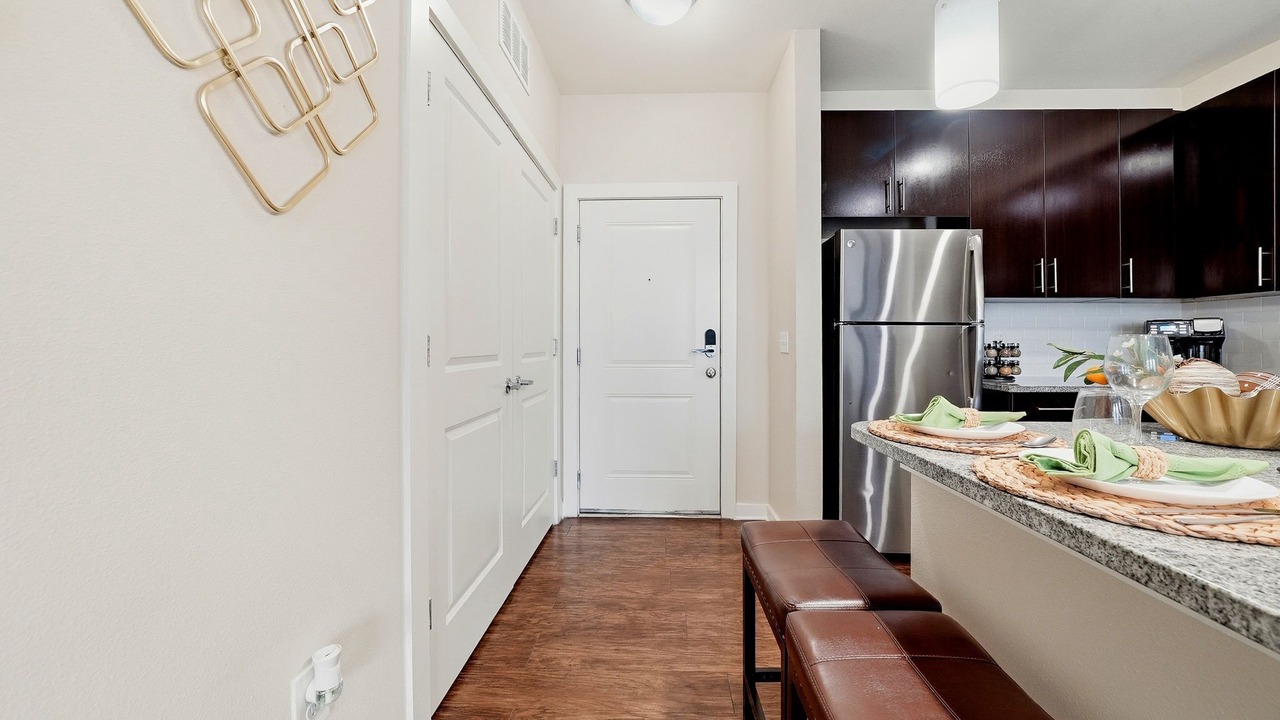 Photo of Kitchen in Courier City - Oscawana