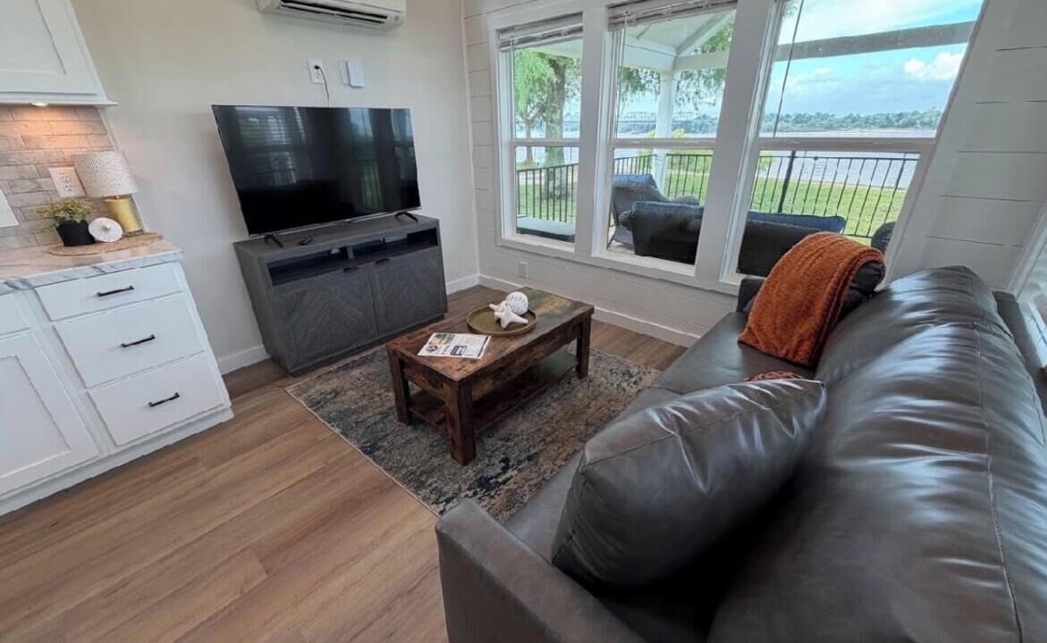 Photo of Livingroom in Vicksburg