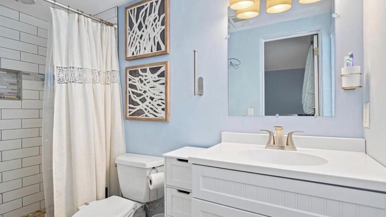 Photo of Bathroom in Oceanside Estates