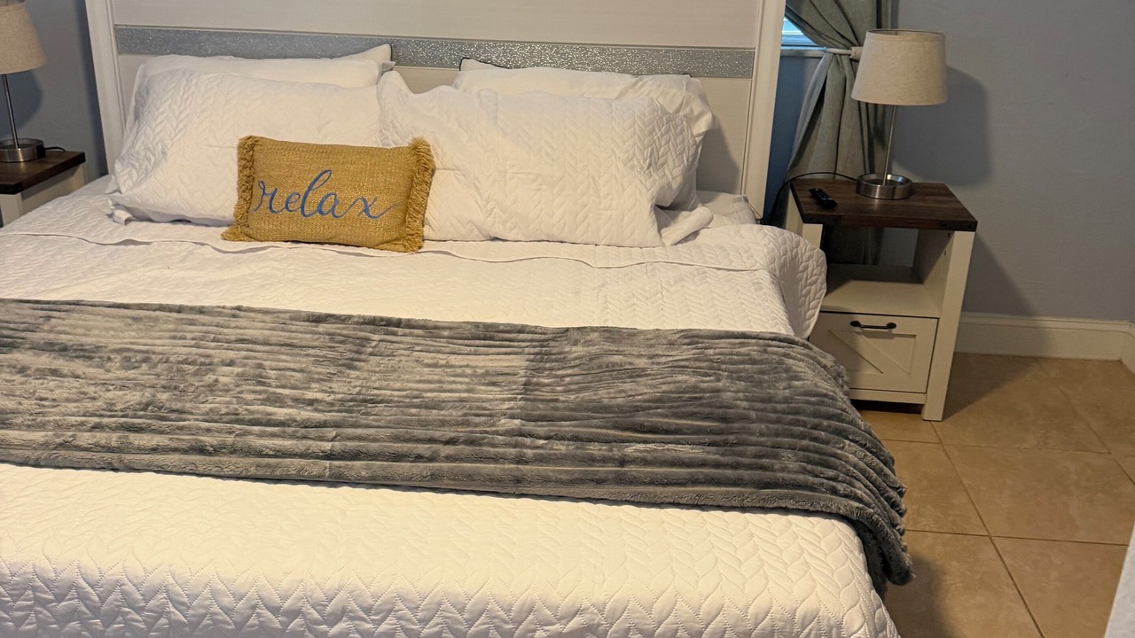 Photo of Bedroom in Oceanside Estates