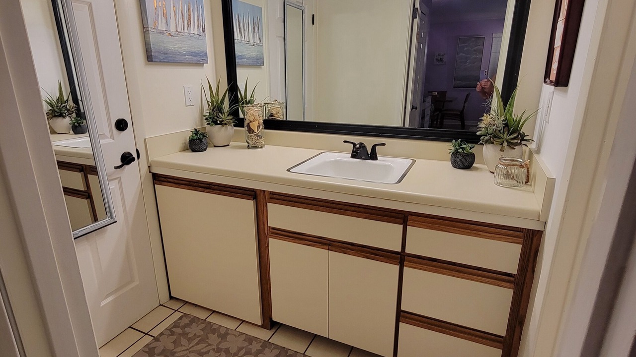 Photo of Bathroom in Ono Island