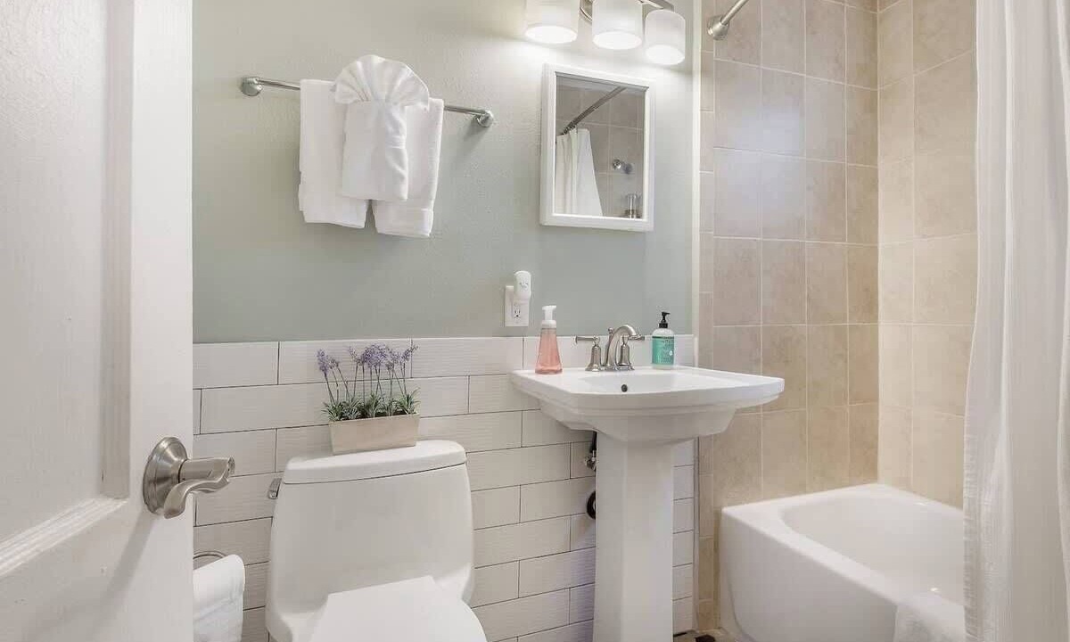 Photo of Bathroom in SoHo