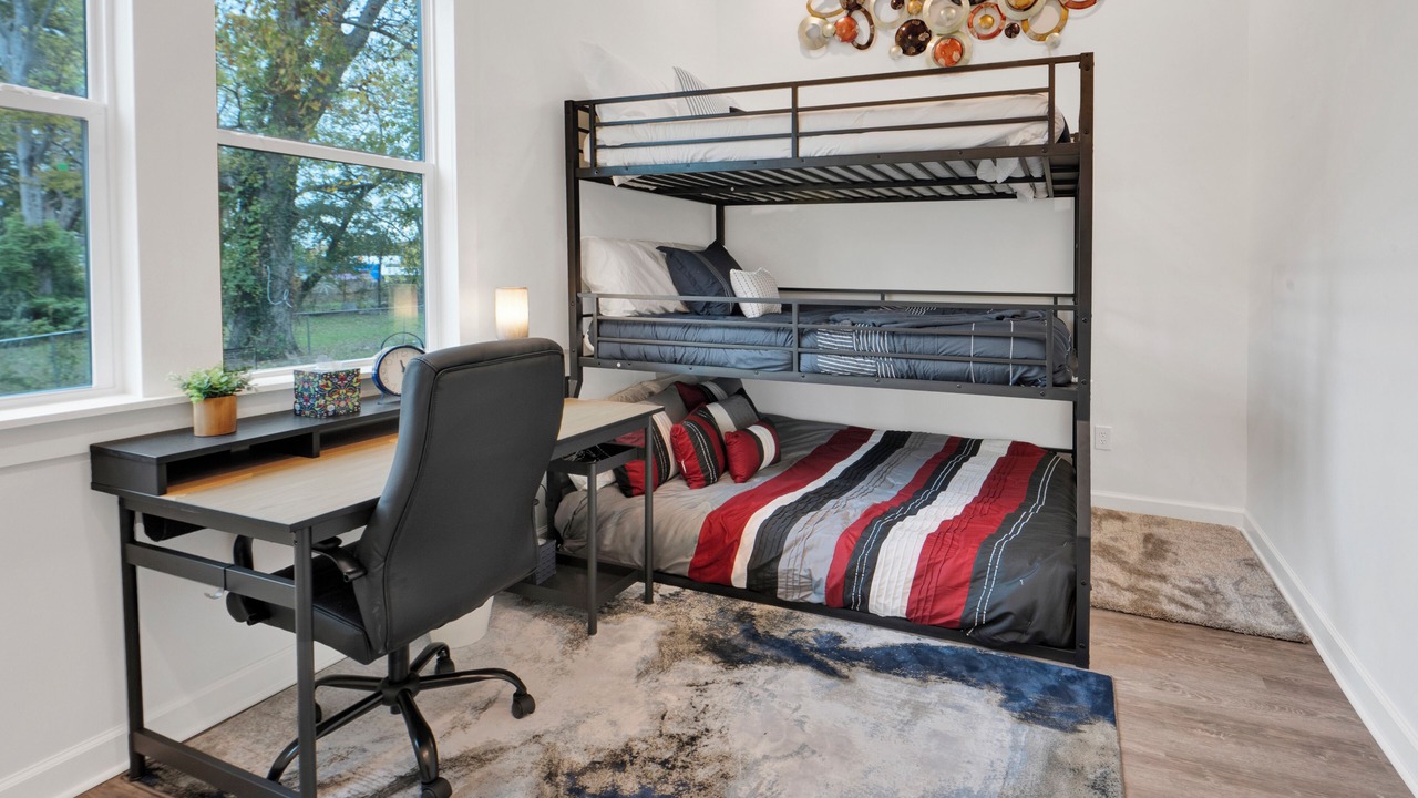 Photo of Bedroom in Crestline Heights