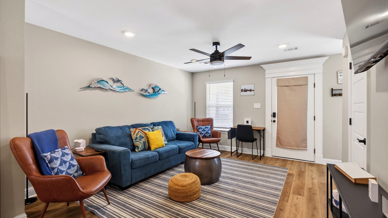 Photo of Livingroom in Biloxi
