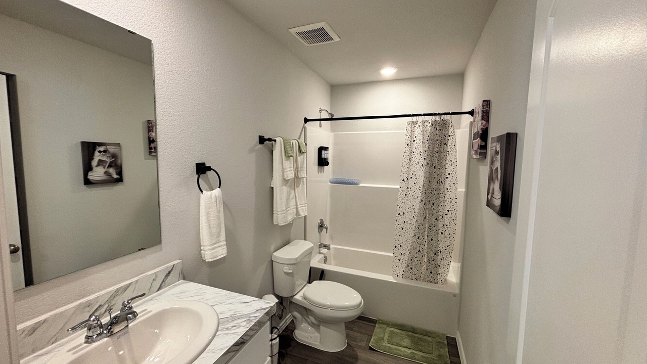 Photo of Bathroom in Lufkin