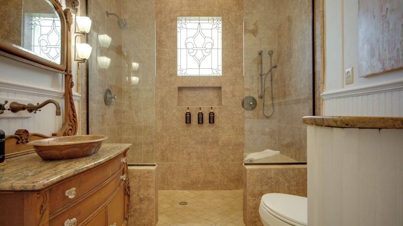 Photo of Bathroom in Breaux Bridge
