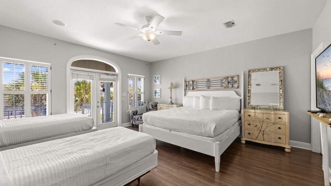 Photo of Others in Crystal Shores