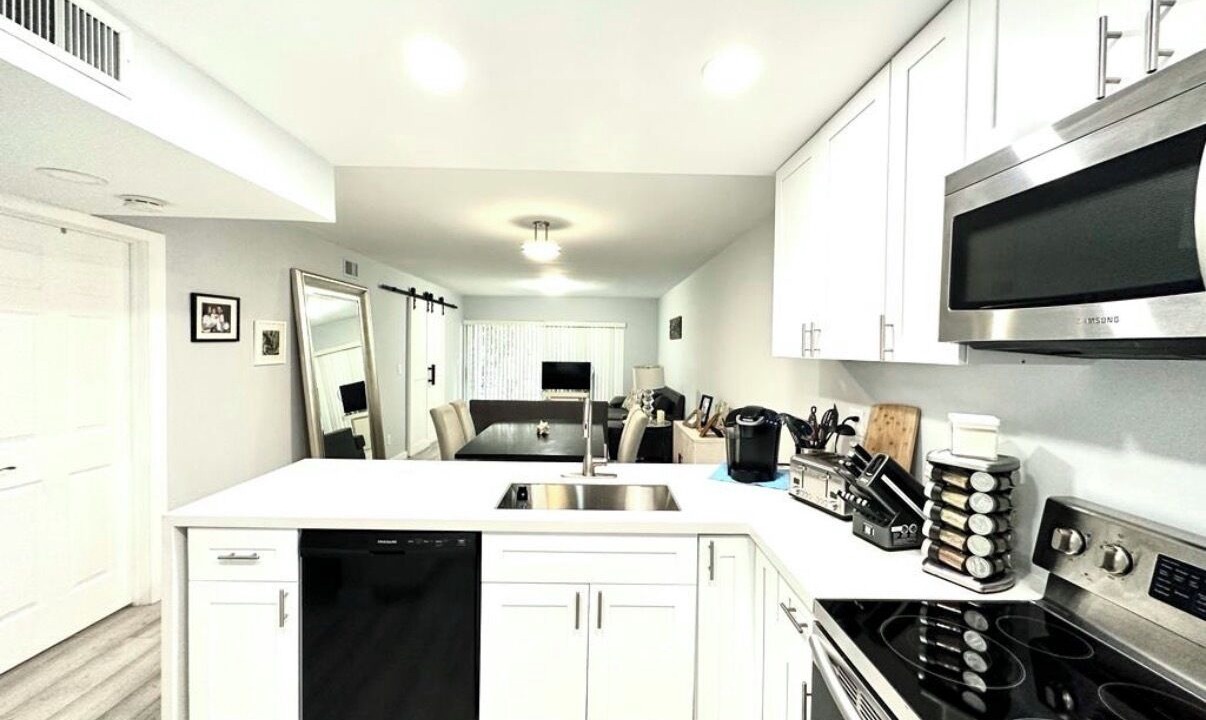 Photo of Kitchen in Inverrary
