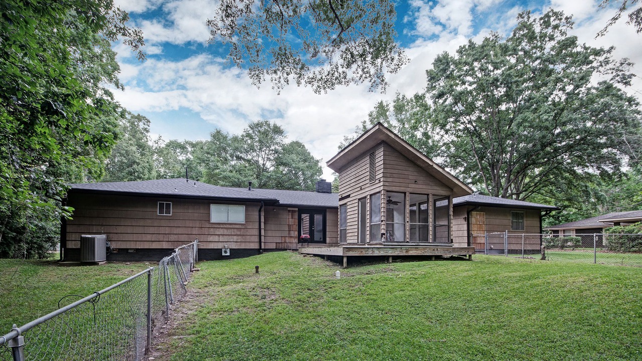 Photo of Outdoor in Tougaloo
