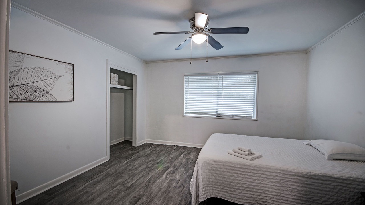 Photo of Bedroom in Tougaloo