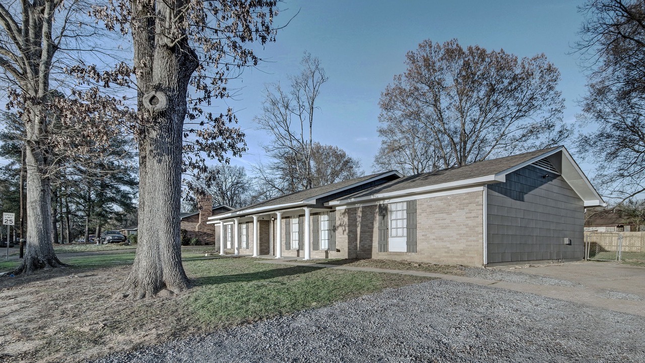 Photo of Outdoor in Tougaloo