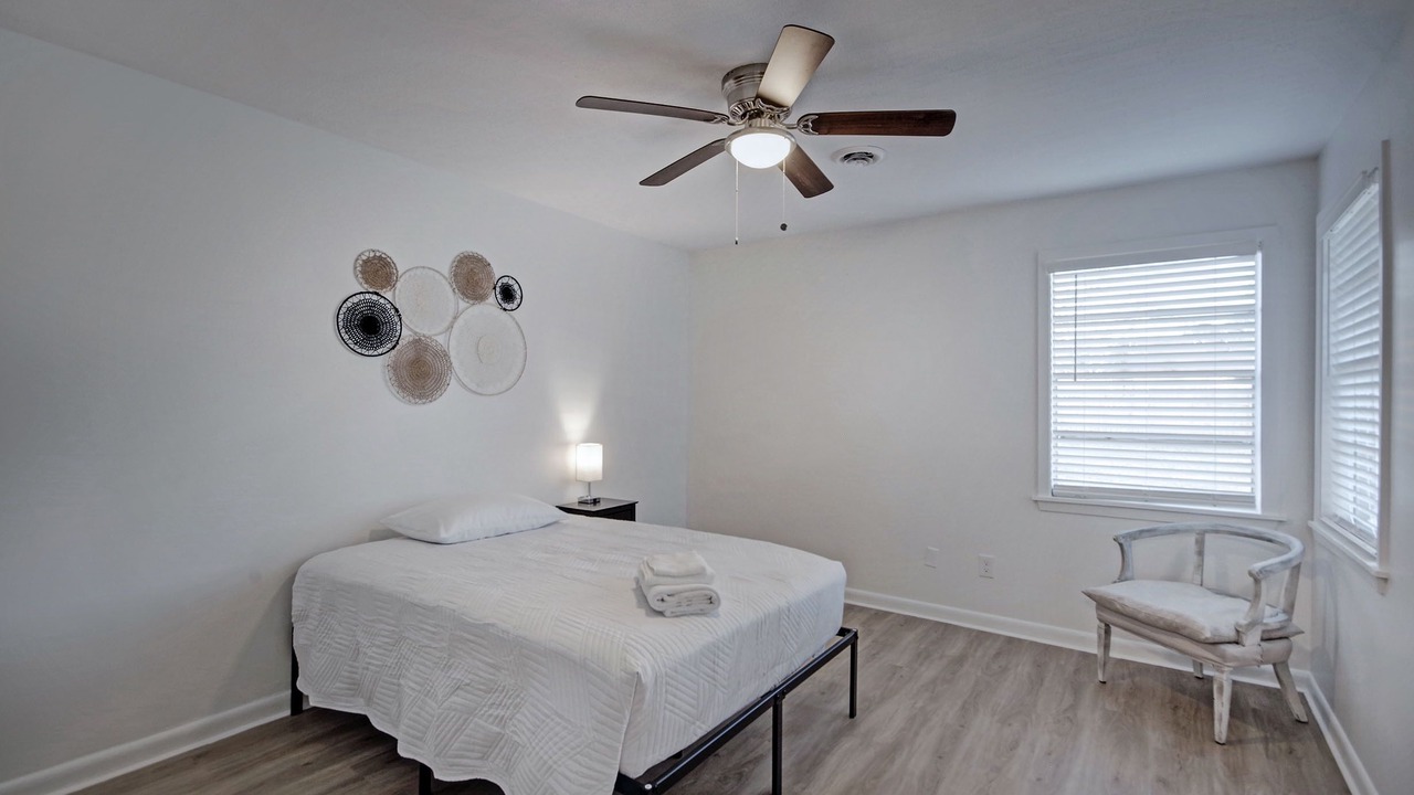 Photo of Bedroom in Tougaloo