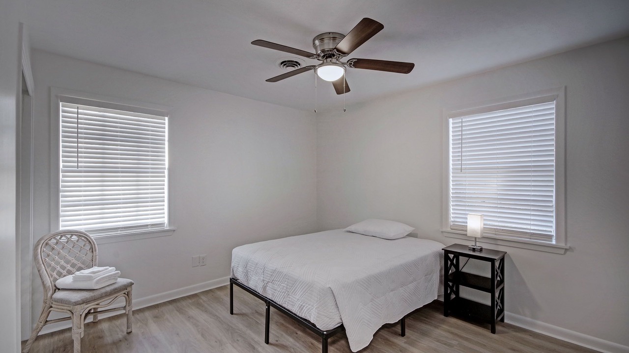 Photo of Bedroom in Tougaloo