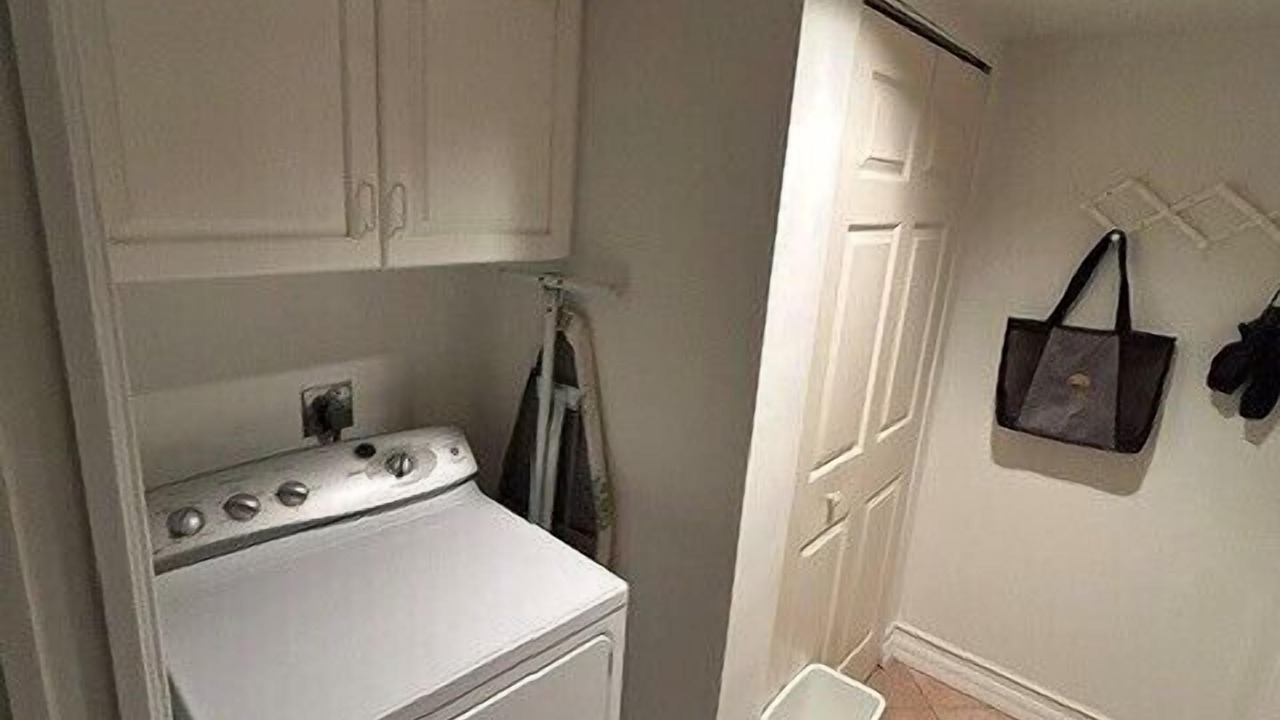 Photo of Bedroom in Park Shore