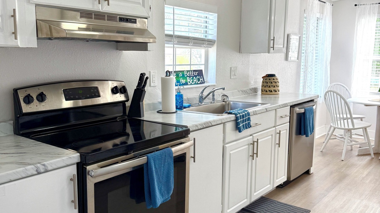 Photo of Kitchen in Bahama Beach